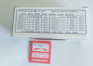 Assortimento di piastrine curve minerali con spessore:1mm misura 40x50  cf. 20 