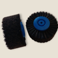 Spazzola circolare setola nera forte diam. 80 a 8 ranghi centro plastica blu